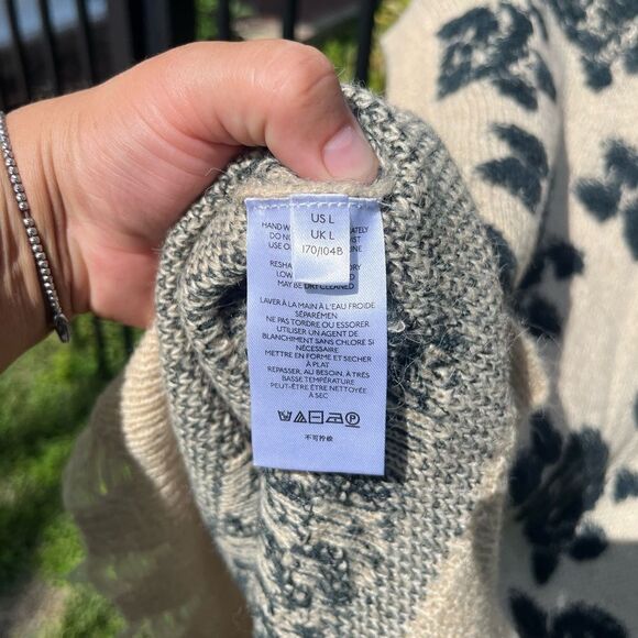 Anthropologie Distressed Floral Sweater Vest NWT - Picture 11 of 12